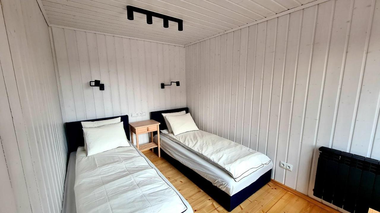 Oberza Pod Zlotym Prosiakiem Hotell Nieborów Eksteriør bilde